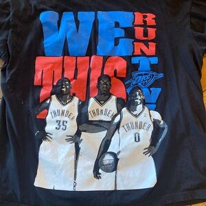 Vintage OKC Thunder T-shirt